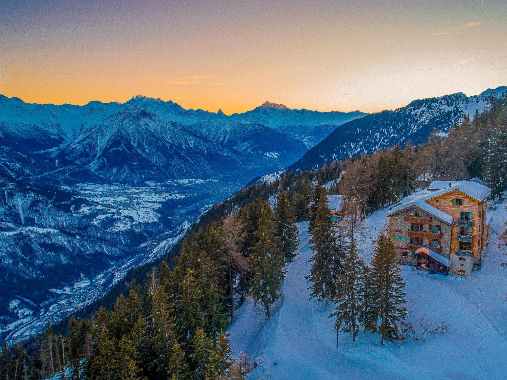 Hotel Waldhaus Bettmeralp Bagian luar foto