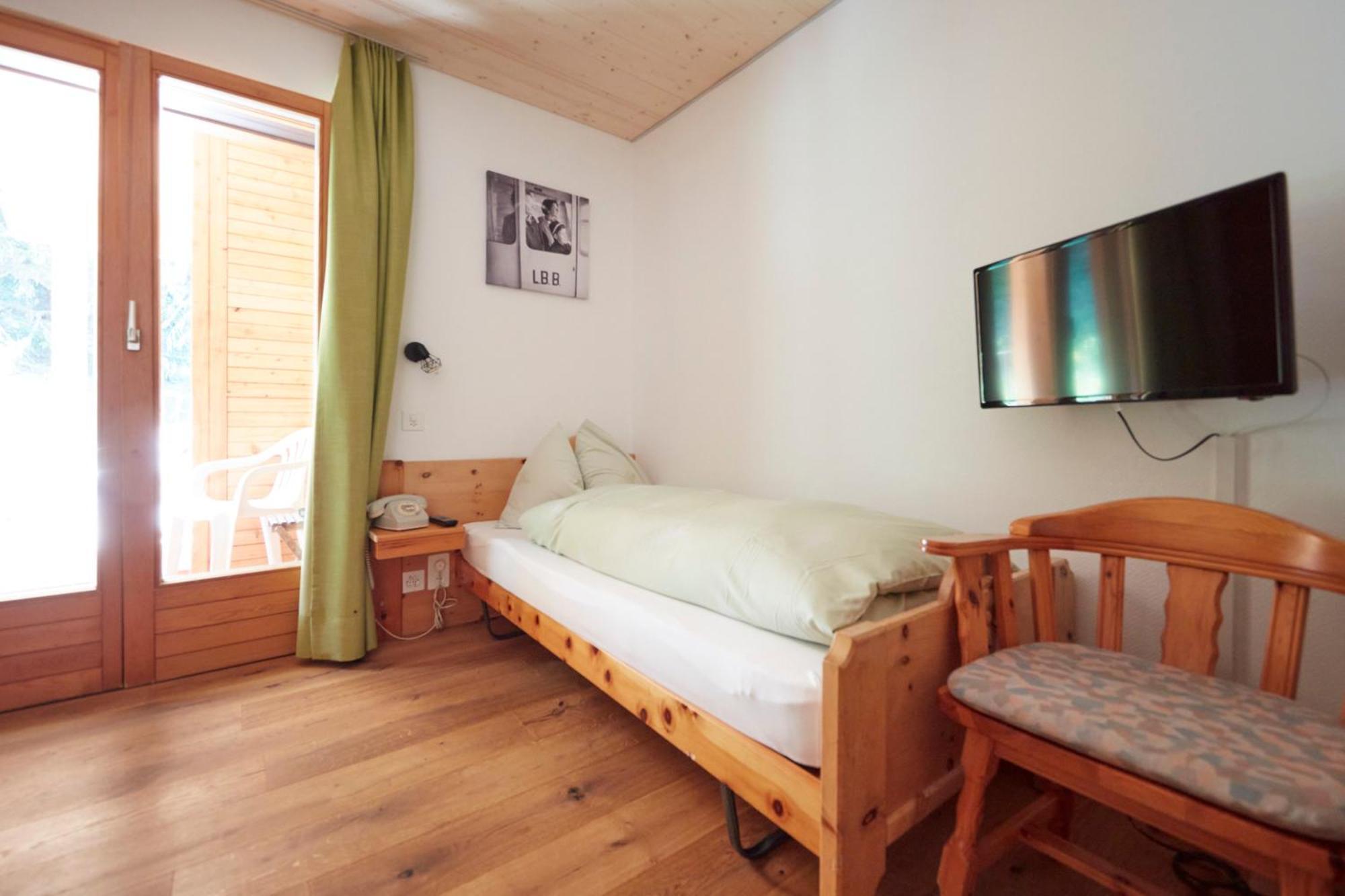 Hotel Waldhaus Bettmeralp Bagian luar foto