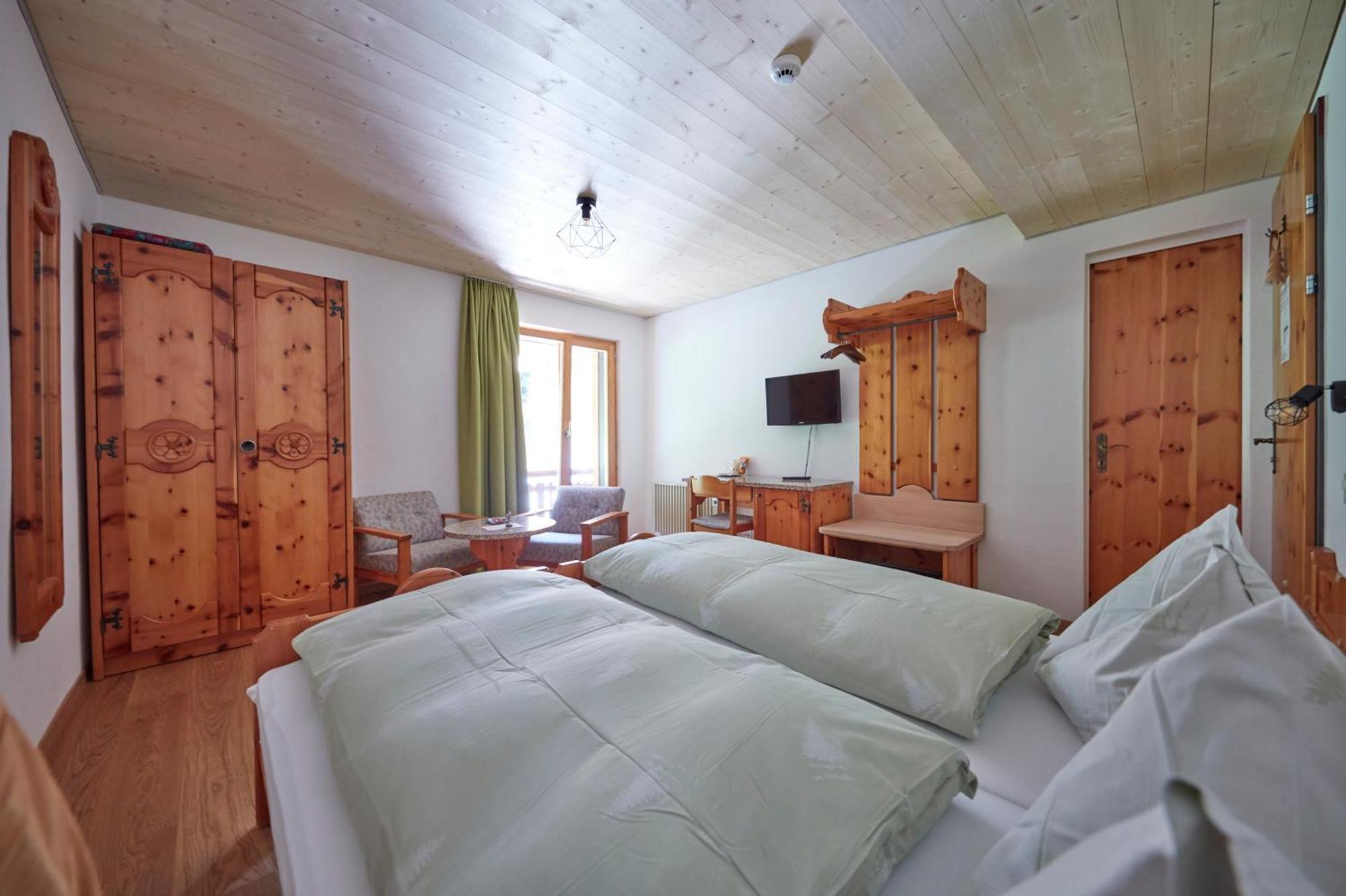 Hotel Waldhaus Bettmeralp Bagian luar foto