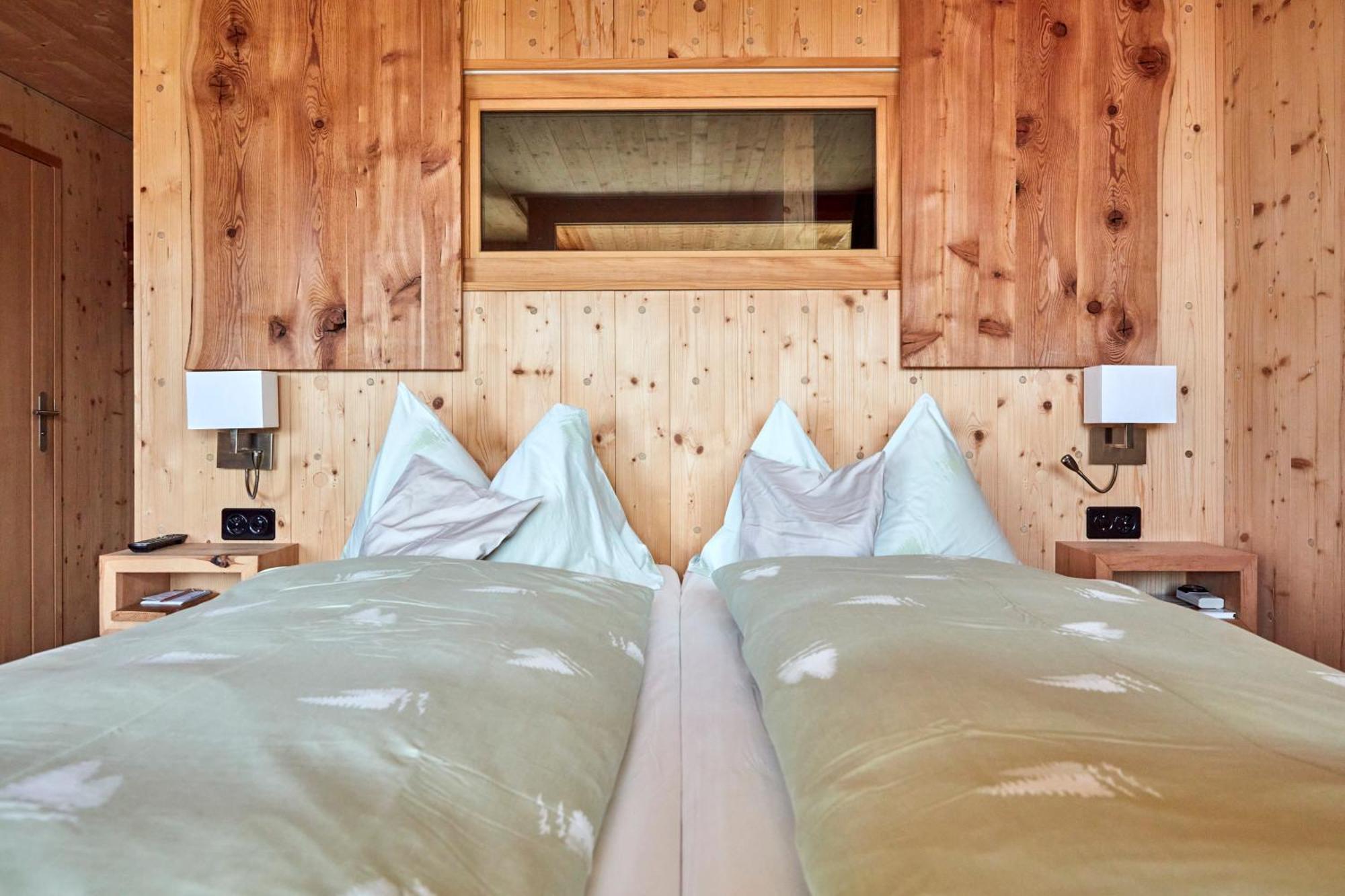 Hotel Waldhaus Bettmeralp Bagian luar foto